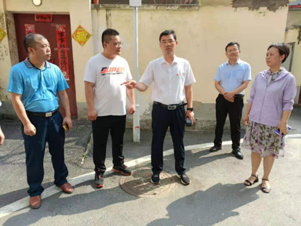 淮南市潘集區委書記宋立敏率隊督導文明城市創建工作