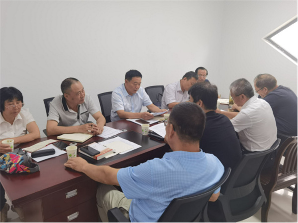 淮南市林業局黨組書記魯金杰列席黨支部聯系點組織生活會