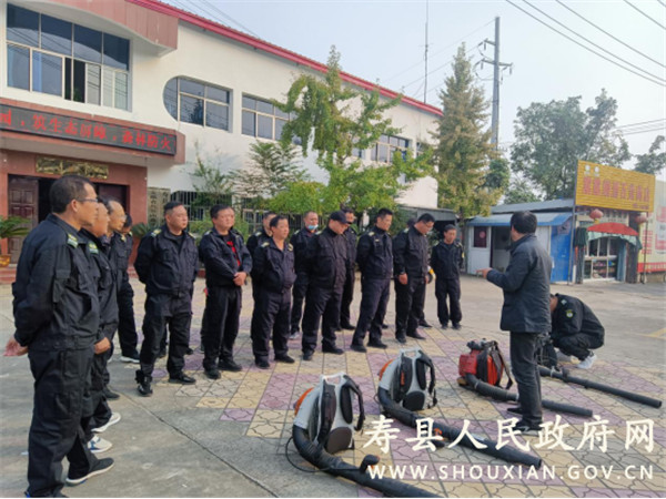 淮南壽縣八公山國(guó)有林場(chǎng)開(kāi)展森林防火訓(xùn)練