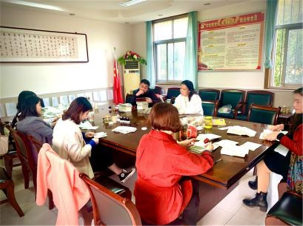 淮南市人力資源和社會(huì)保障局干部培訓(xùn)中心送服務(wù)上門(mén)，落實(shí)“我為群眾辦實(shí)事”