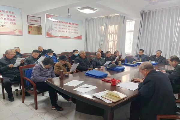 鳳臺縣：縣人大老干部支部開展十九屆六中全會 精神集中學習活動
