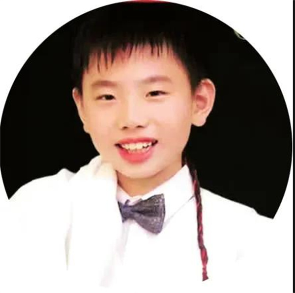 12歲少年因書法特長被破格錄取，書法特長成就人生夢想！