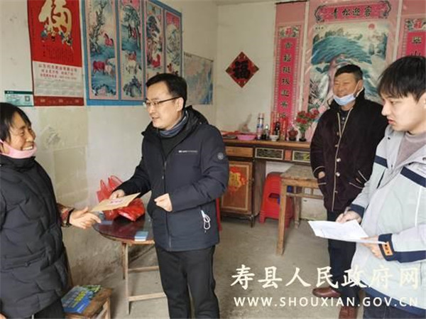 淮南壽縣殘聯(lián)深入結(jié)對(duì)幫扶村開展貧困殘疾人家庭訪視和慰問活動(dòng)